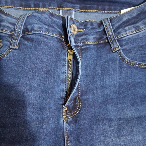 Women's jeans like new, medium size, blue, flare style