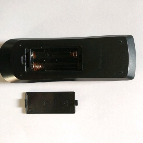 Toshiba SE R0301 DVD remote control like new