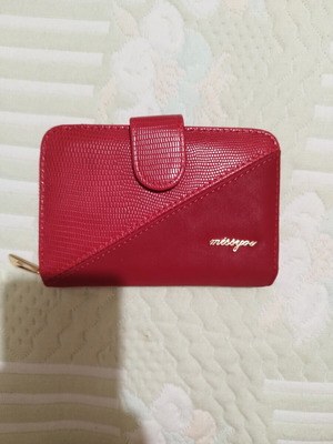 Red wallet with many compartments, new