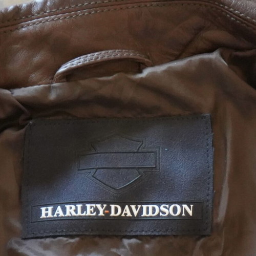Harley Davidson leather jacket large used, brown