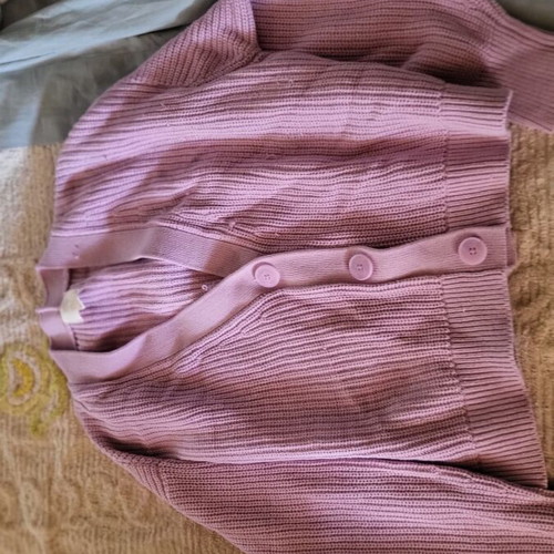 Pink short knitted cardigan with large front buttons H&M like new, size M