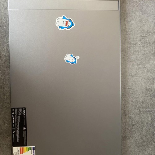 Arzopa 16-inch monitor 144 hertz like new