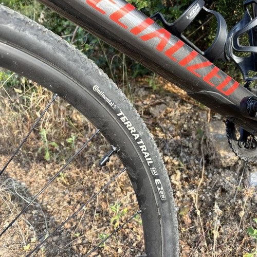 Specialized Diverge Base Carbon gravel bike used, SRAM Apex 11 speed