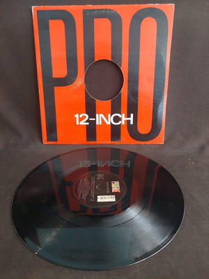 Rob Base Turn it Out vinyl used, electronic
