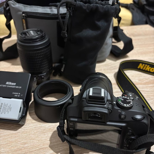 Nikon D3400 Kit like new with 18-55mm and 55-200mm lenses