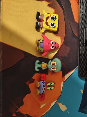 Mini figures σαν καινούργιο, πακέτο