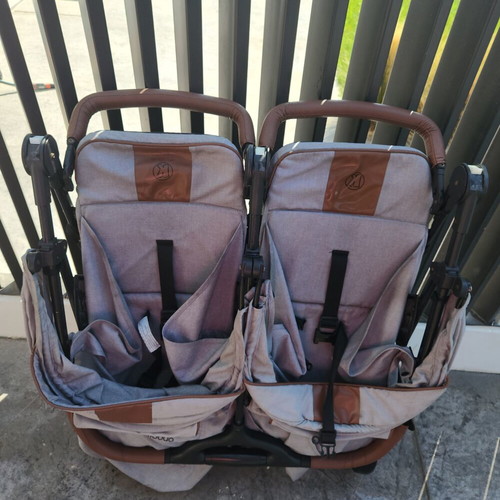 Kiddo twin stroller