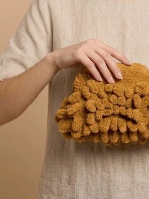 Mini puffy bag, χειροποίητη, ανοιχτό καφέ