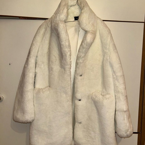Thick synthetic fur coat like new, one size, white