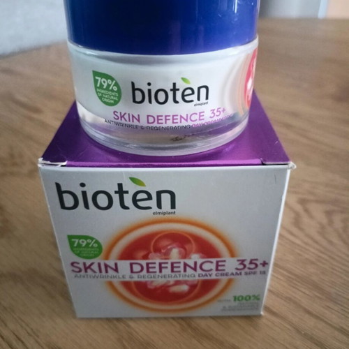Bioten Skin Defence 35+ Day Cream with Pomegranate and SPF 15