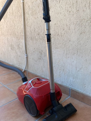 Tefal Compact Power 3A vacuum cleaner like new with accessories