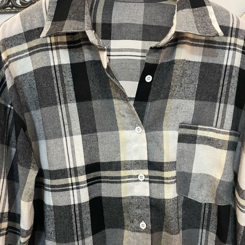 Checked shirt like new, size M