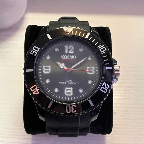 Kosmo Watch black wristwatch with rotating bezel new