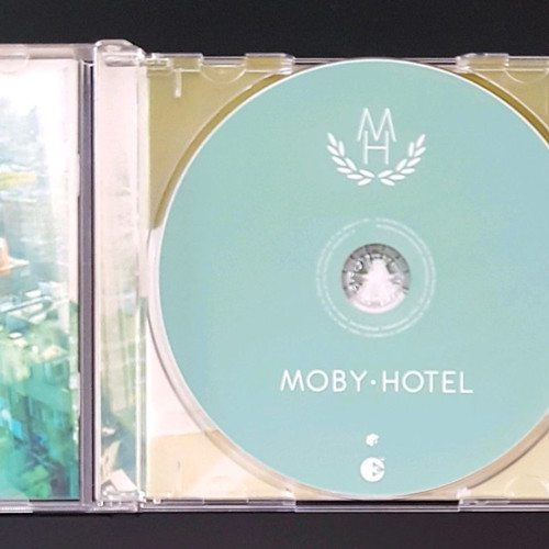 Moby Hotel CD like new