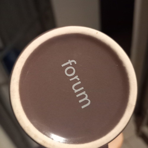 Coffee mugs like new, set of two
