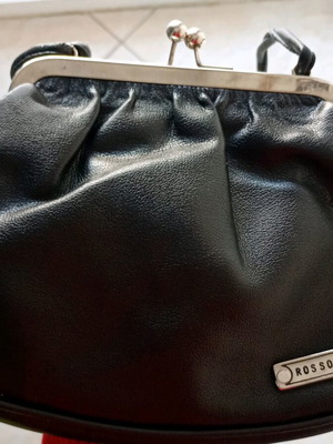 Women's vintage shoulder bag used, small with dents