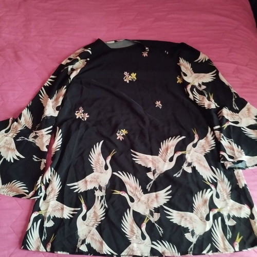 Japan Style Dress Abysse with Curvy Bell Sleeves, New