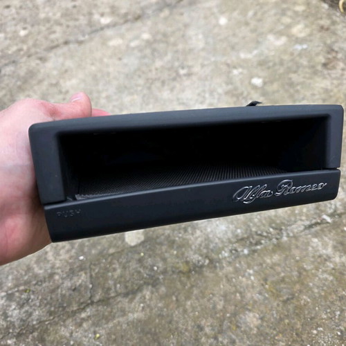 Alfa Romeo 156 center console glove box used 1-DIN