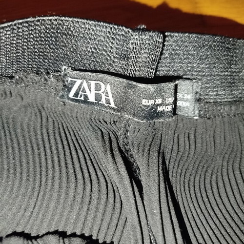 Zara black pleated palazzo pants wide-leg XS like new