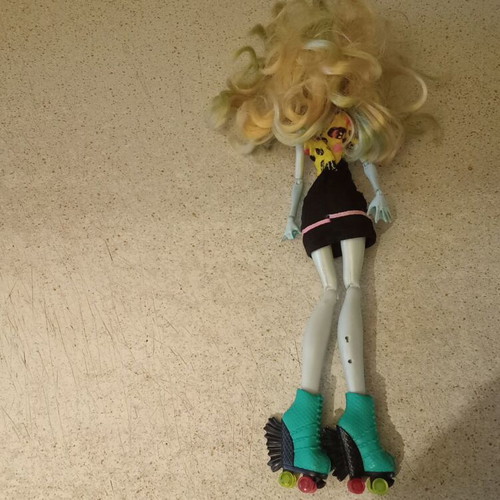 Lagoona Blue Monster High doll used, very good condition