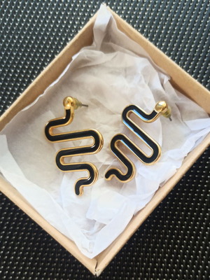 Snake statement earrings steel, like new, black with gold
