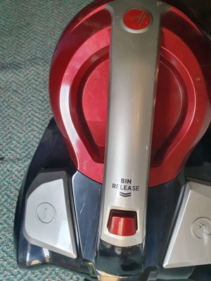 Ηλεκτρική σκούπα Hoover Chorus CH50PET 011 550W μεταχειρισμένη, κάδος 2.5lt