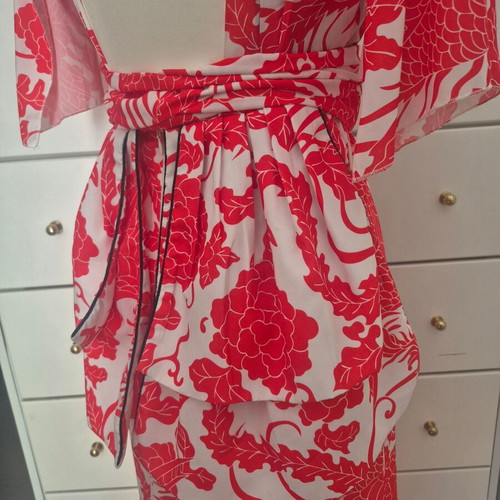 Karavan Japanese Dress like new, white and red, size S