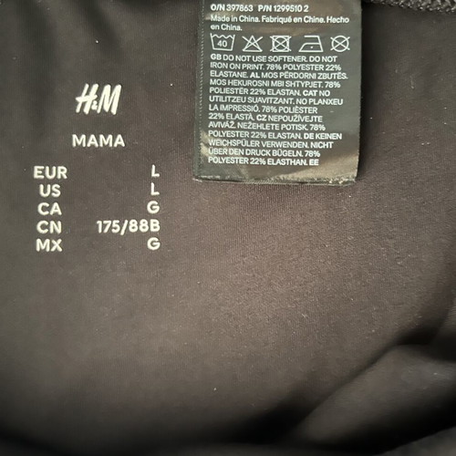 Maternity leggings H&M like new, size large, black