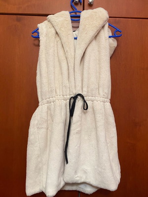 Faux Fur Vest like new, beige, size M
