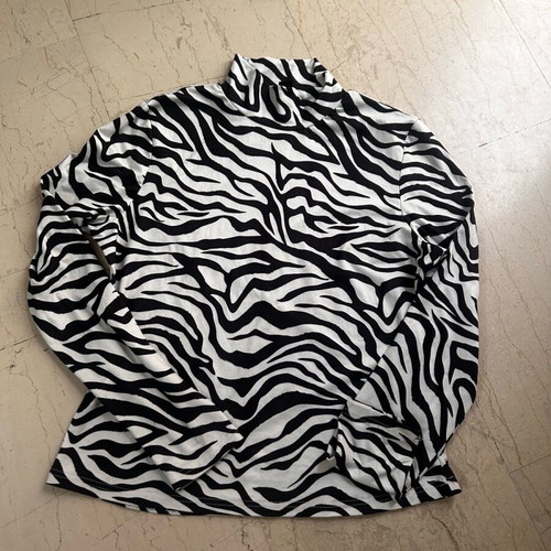 Shein Black and White Zebra Print T-Shirt Size XL Like New