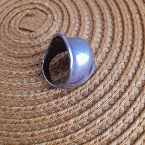 Silver 925 ring like new, large size