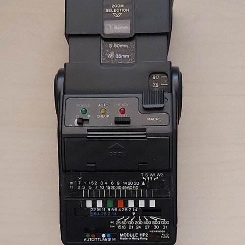 Praktica B200 ηλεκτρονική φωτογραφική μηχανή 35mm με φακό Pentacon 50mm MC μεταχειρισμένη