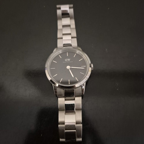 Daniel Wellington Iconic Link watch 36mm black dial used