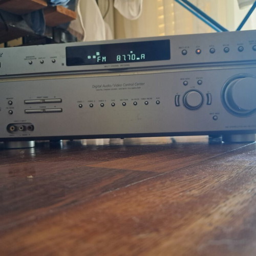 Home Theater Amplifier used, works normally