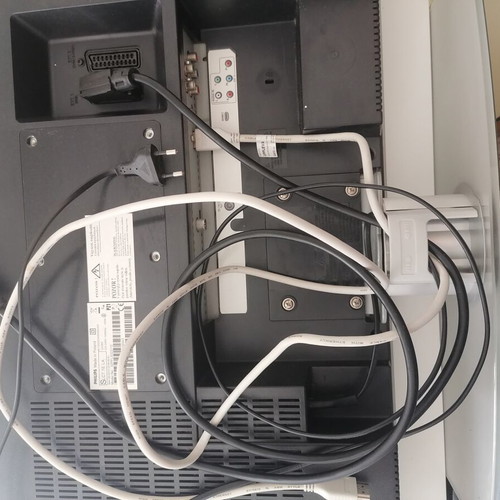Philips HD Ready Flat TV model 2008 with Edision decoder