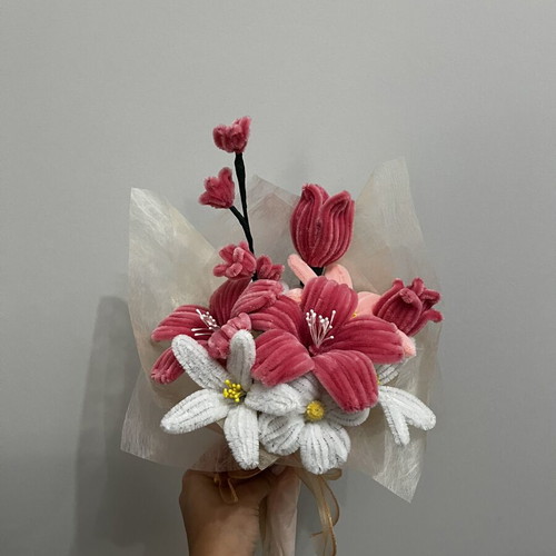 Bouquet of various pipe cleaner flowers new