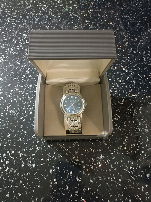Reporter wristwatch Italian genuine like new, silver stainless steel