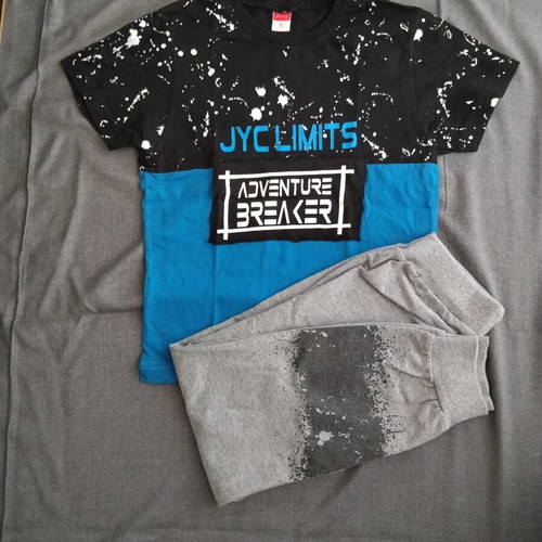 Joyce thin tracksuit set with short-sleeve t-shirt for 5-year-old boy