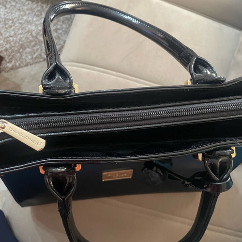 David Jones handbag like new, blue patent leather with extra strap