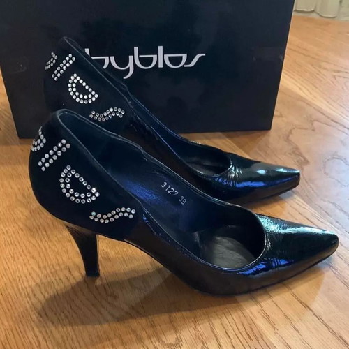 Byblos Black Patent Leather Pumps used, size 39, Italian