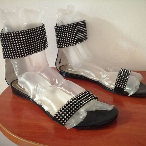 Italian women's gladiator sandals used, black leather with crystals size 39-40