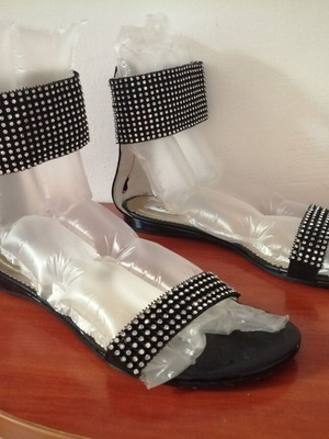 Italian women's gladiator sandals used, black leather with crystals size 39-40