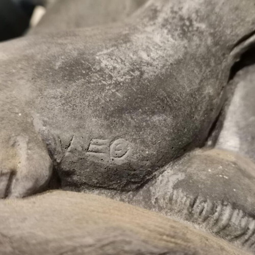 Wolf Original Inuit Seal Hunter Soapstone sculpture handcrafted used