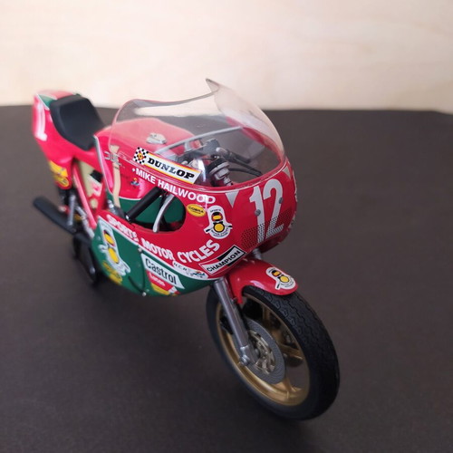 Minichamps Ducati 900 Race IOM TT 1:12 scale model like new