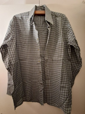 Sprider checked shirt like new, size M, green