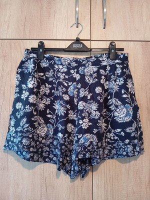 Βερμούδα H&M μεταχειρισμένη, μπλε και άσπρη, μεγέθη XL και XXL