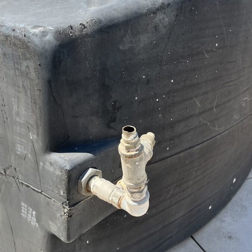 Oil tank 1000ml used