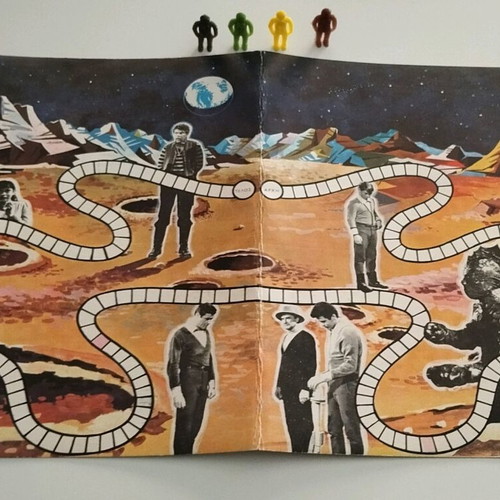 REMOUNDO GREEK VTG 60's LOST IN SPACE RARE BOARD GAME