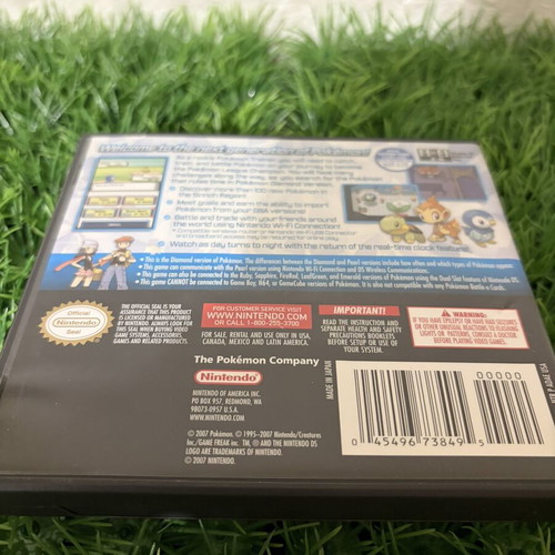 Pokémon Diamond Nintendo DS like new, complete with manuals