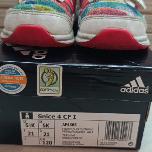 Adidas kids shoes like new, barely worn